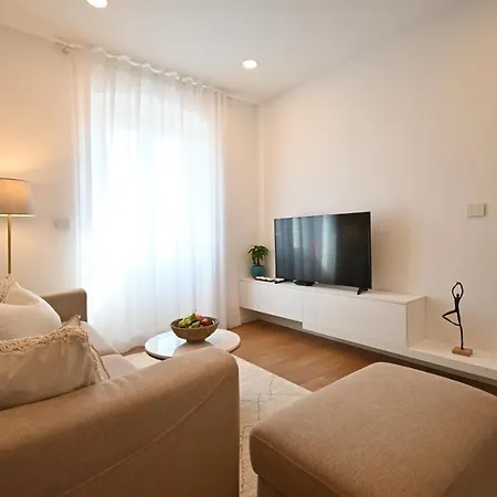 Summer Cave In Center Appartement