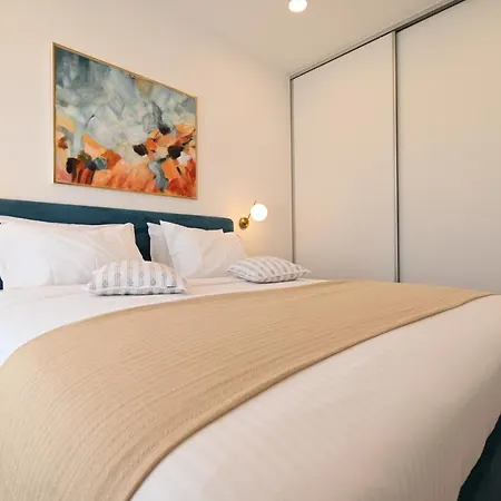 Summer Cave In Center Апартаменты *