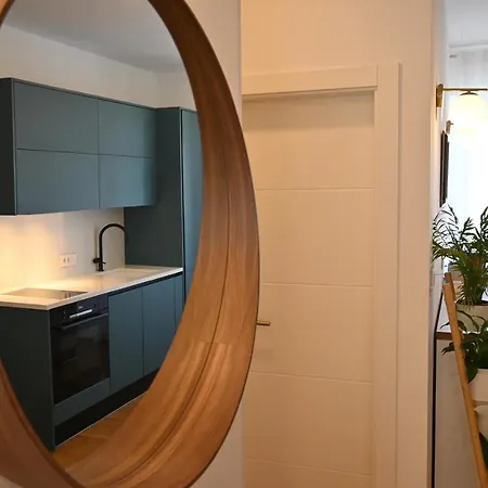 Summer Cave In Center Apartman Porec